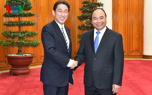 Японские СМИ освещают визит главы МИД страны во Вьетнам - ảnh 1